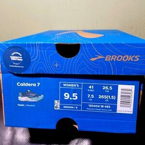 Brooks Caldera 7 New in box. Peacoat/Citadel/Sunny Lime